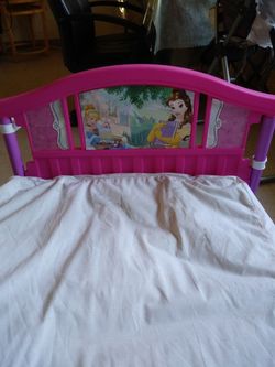 Cama de niña de princesas