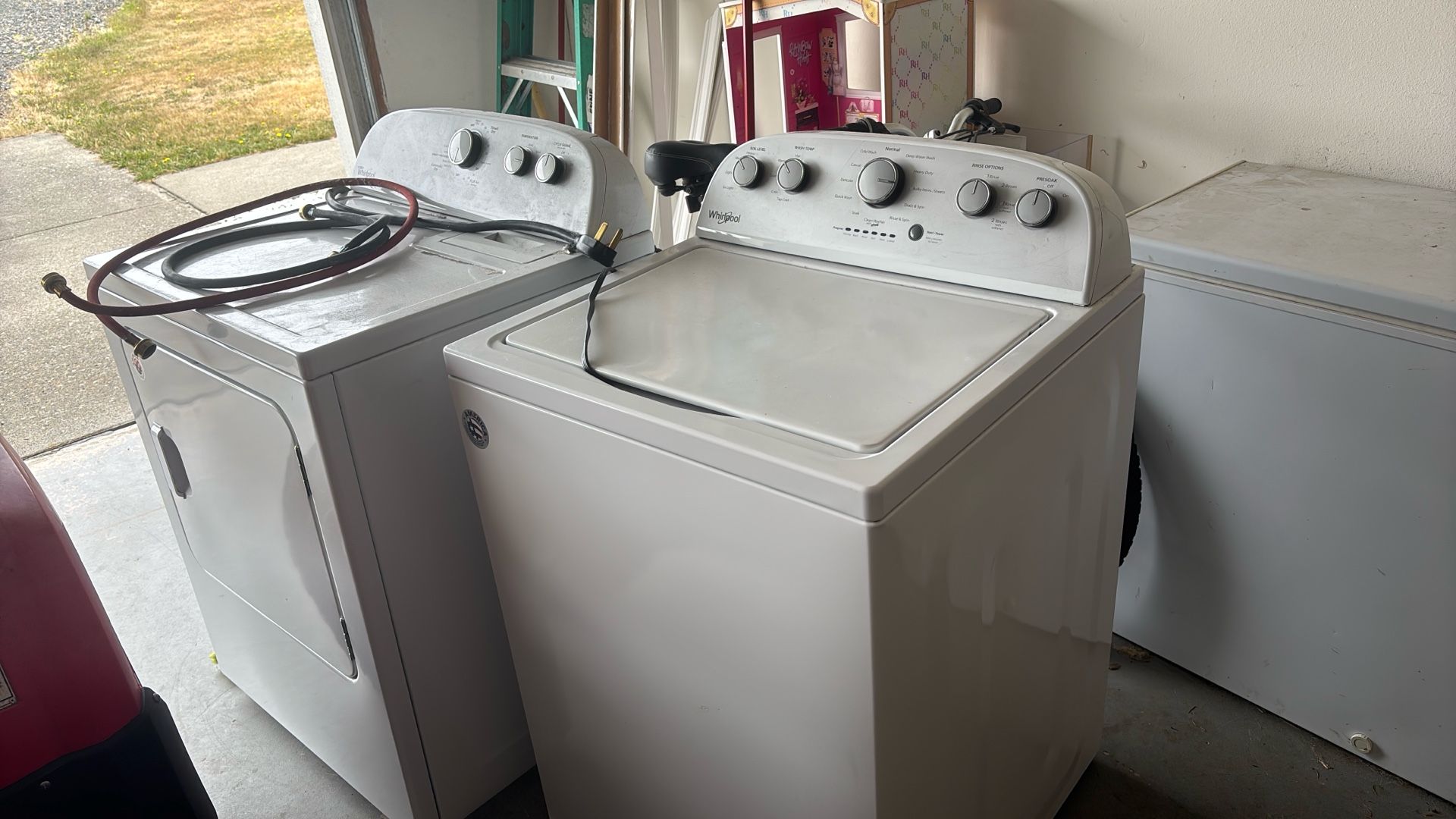 Whirlpool Washer And Dryer Set