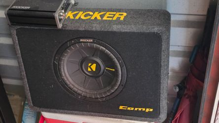 10" Kicker subwoofer w/400 watt amp.