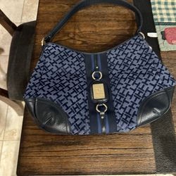 Tommy Hilfiger Blue Purse 