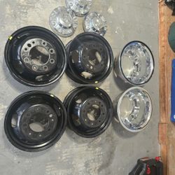3500 Ram Dually Rims 2022 (only 4 Not The 6)