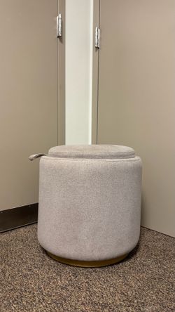 Tan ottoman