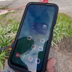 Samsung Galaxy A16 With Case