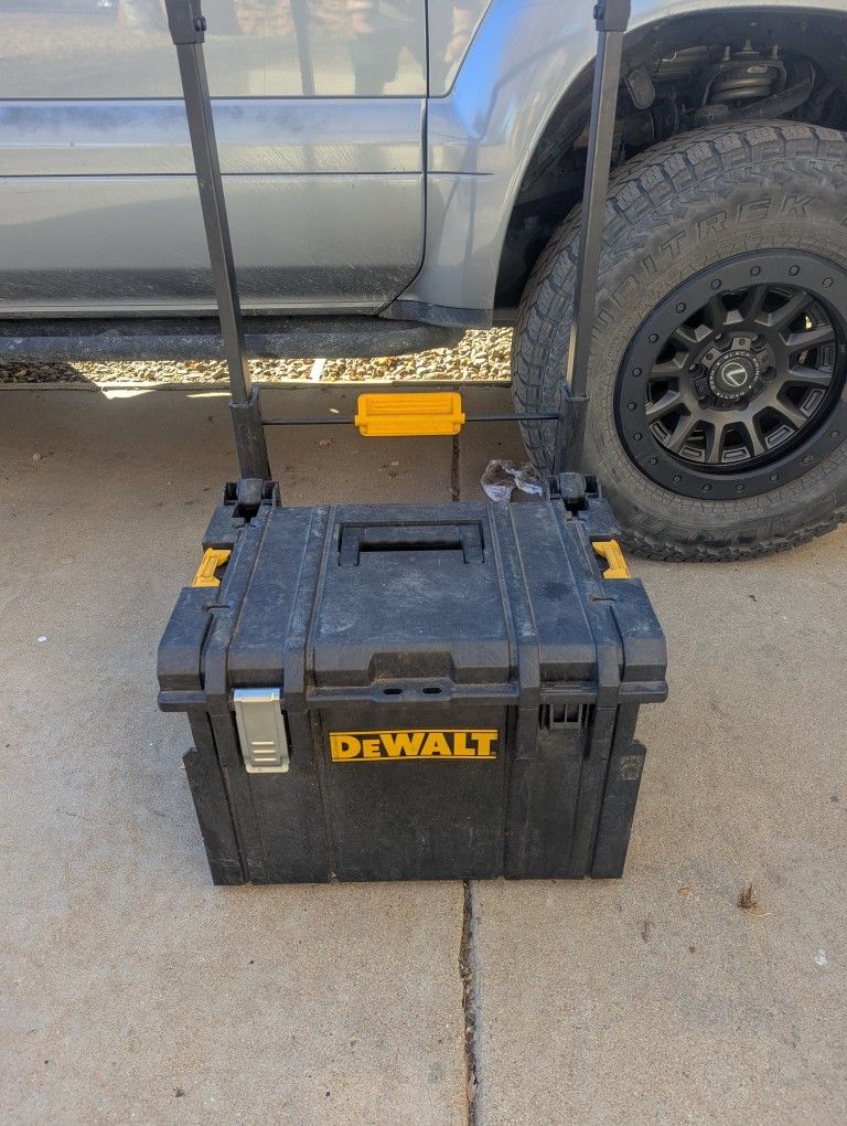 DeWalt Tool Box 