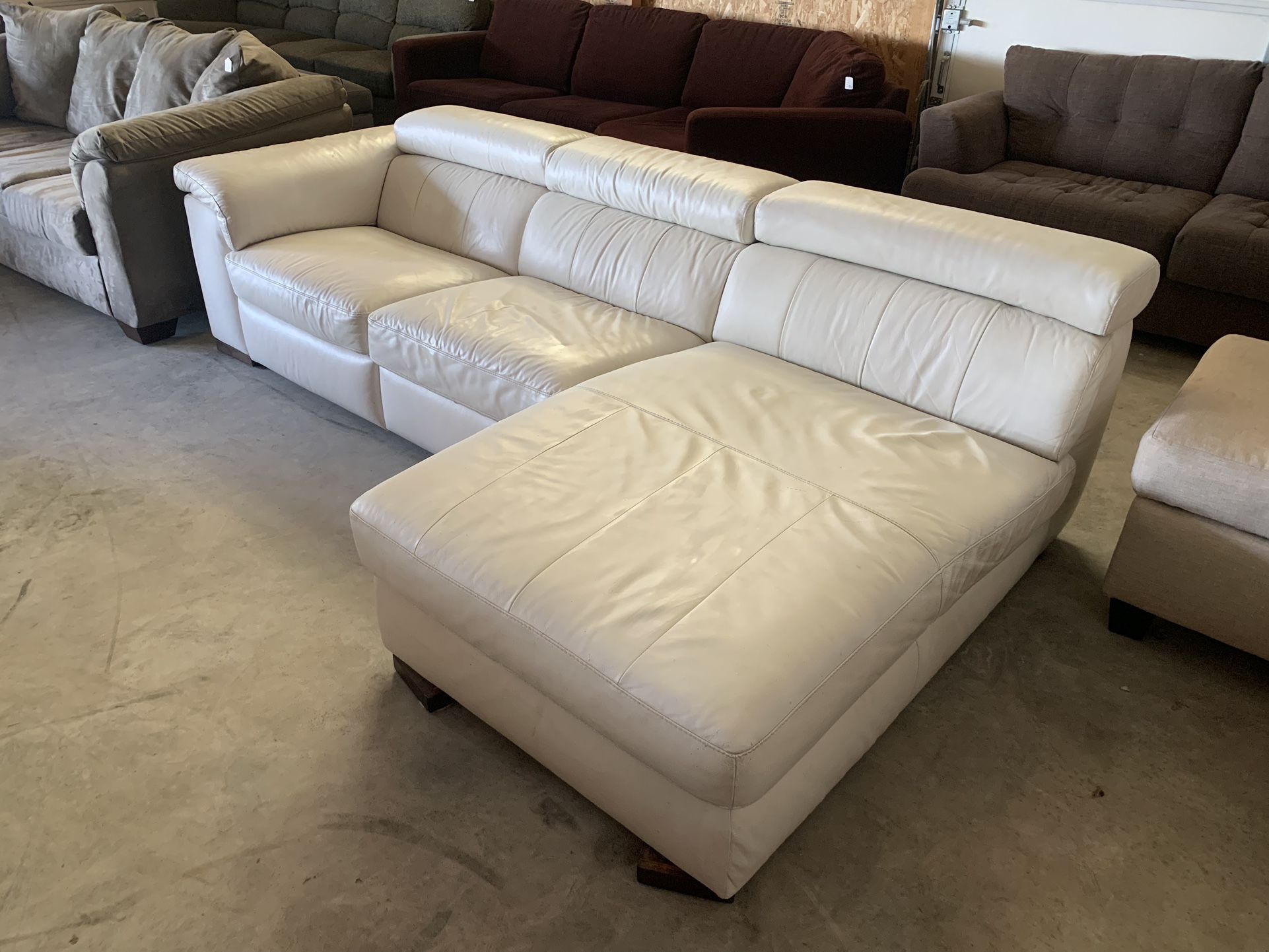White Leather L Shaped Sectional With Recliner And Adjustable Head Rests “WE DELIVER”