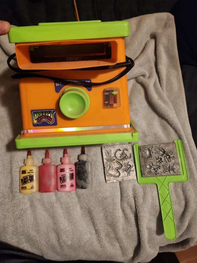 Creepy Crawlers Bug Maker Machine/kit. Working + All Accessories