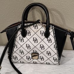 Dooney And Bourke Verified Small Top Handle Bag 