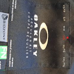 Oakley Mens Snowboarding Jacket Size L