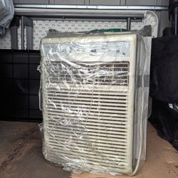 Frigidaire 8,000 BTU Window A/C Unit