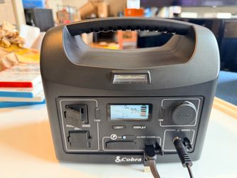 Cobra 211Wh LiFePO4 Portable Power Station – 200W Pure Sine Wave – $200