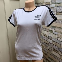 Adidas T-shirt