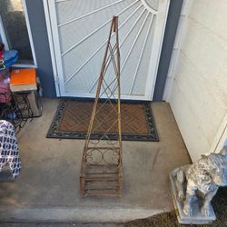Garden Decor!
