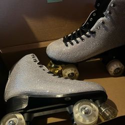 Roller skates (POSTER GIRL) $65 OBO