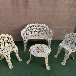 Vintage Antique Victorian Cast Iron Grape Leaf Garden Sette