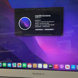 Apple MacBook Air "Core i5" 1.60GHz 11" (2015) MJVM2LL/A  