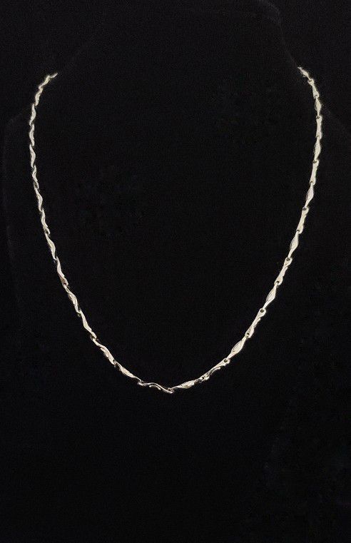 19.5" x 4mm 14k White Gold Filled over Stainless Steel Fancy Link Chain Necklace. NWOT