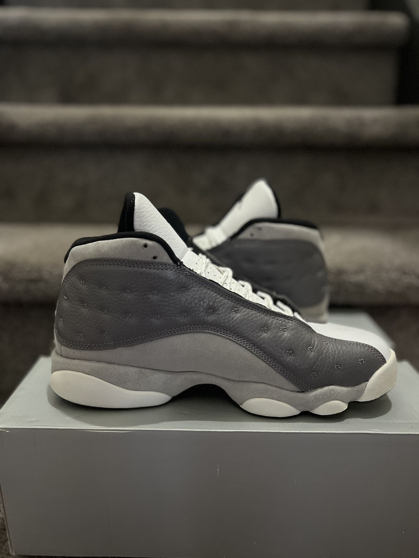 Jordan 13 Retro Atmosphere Grey Size 9.5 Asking 160 Throw Offers