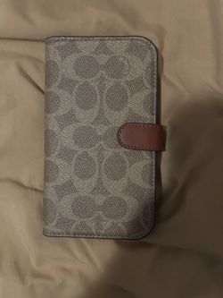 Authentic Coach Case