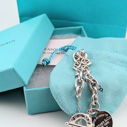 Tiffany & Co Sterling Silver “Return to Tiffany” Heart Tag Toggle Bracelet 7”