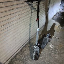 Scooter Electrico / Electric Scooter 