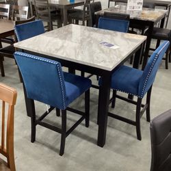 Cranderlyn 5pc Square Counter Height Dining Table Set