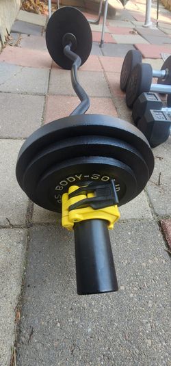 Olympic Curl Bar. Weight Plates.