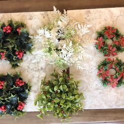 Vintage Plastic Christmas Decorations Candle Holders Wreaths Lot