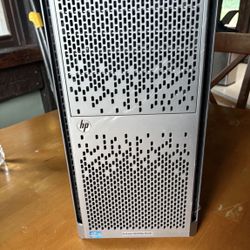 HP ProLiant ML350p Gen8 tower server