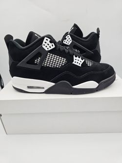 Air Jordan 4 Retro 'White Thunder'