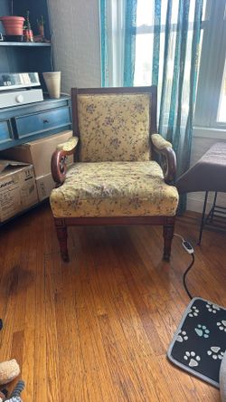 Solid Wood, Beautiful Classic Chair