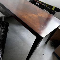 Like New Dining Table With 4 Chairs And A Bench 