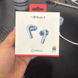 One plus Buds 3 (AMAZING DEAL)