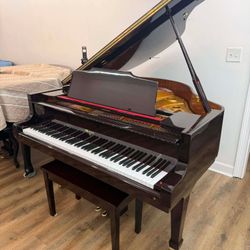Weber Walnut Gloss Baby Grand Piano