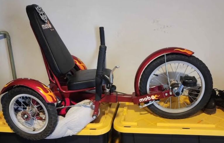 Mobo Triton Pedal Go Kart Trike 3 Wheel Bike Good Conditions. Firm On Price $130 Dlls