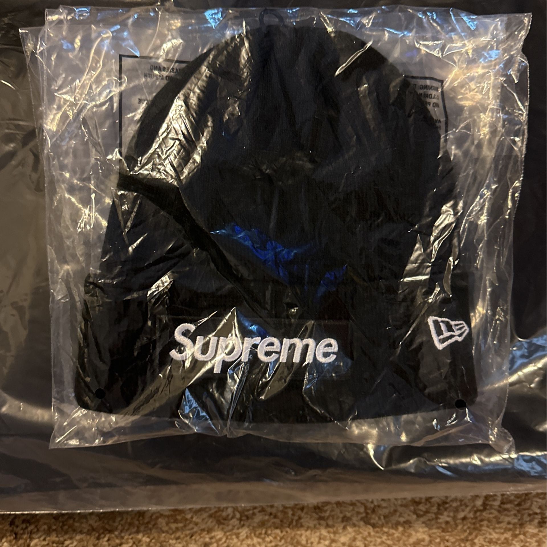 Supreme New Era Box Logo Beanie FW23