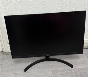 27'' Full HD IPS LED Monitor - Black