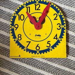 Learning Clock Toy