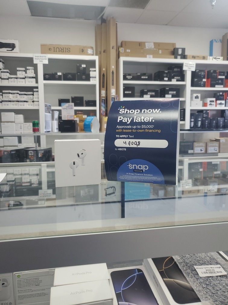 Apple Airpods 4th Gen (11/7)