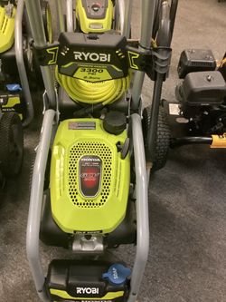 RYOBI Gas 3300PSI Honda Motor Pressure Washer $390