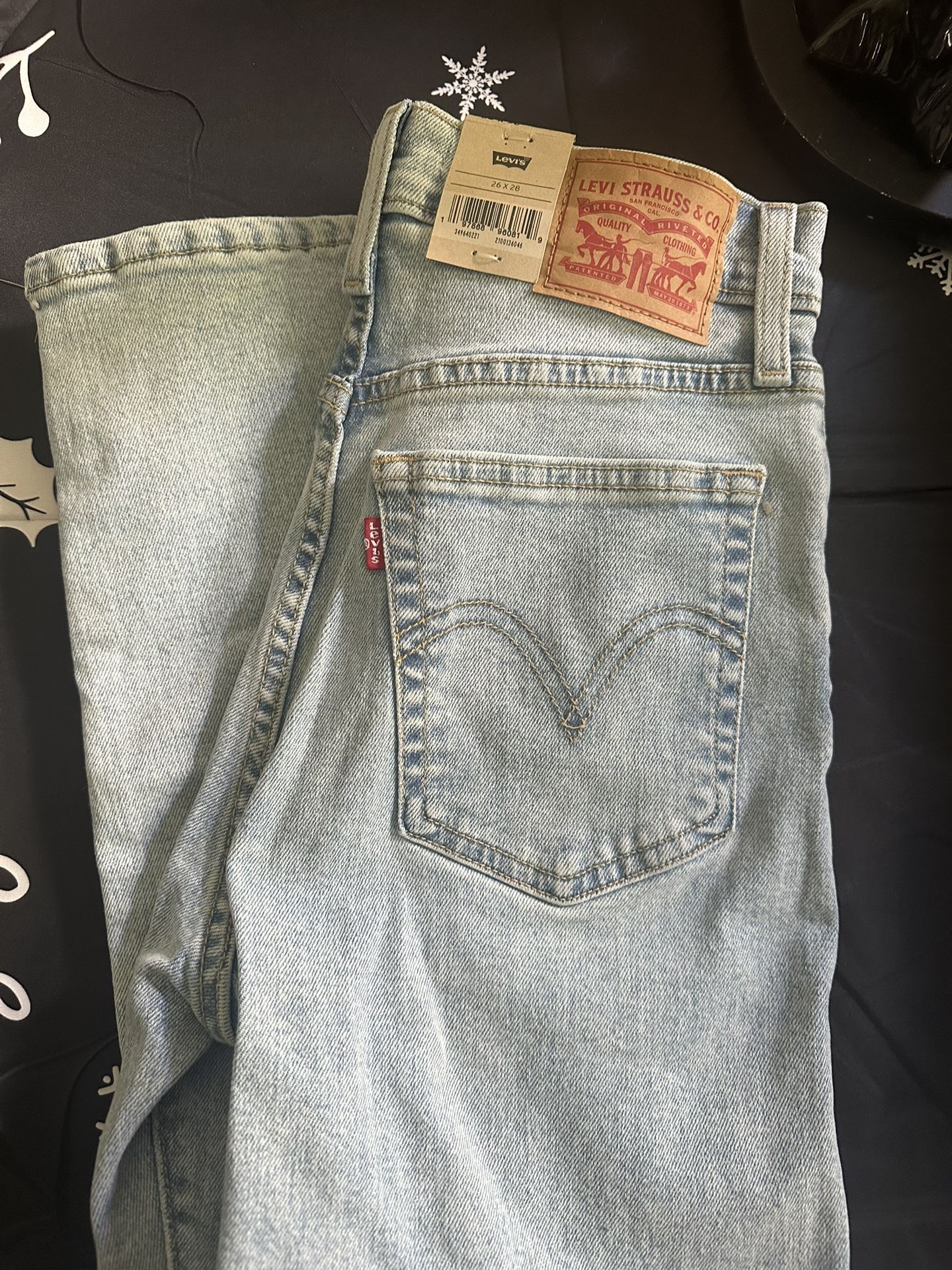 New Levi Jeans