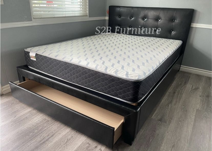 Queen Black Plain With Ortho Matres!