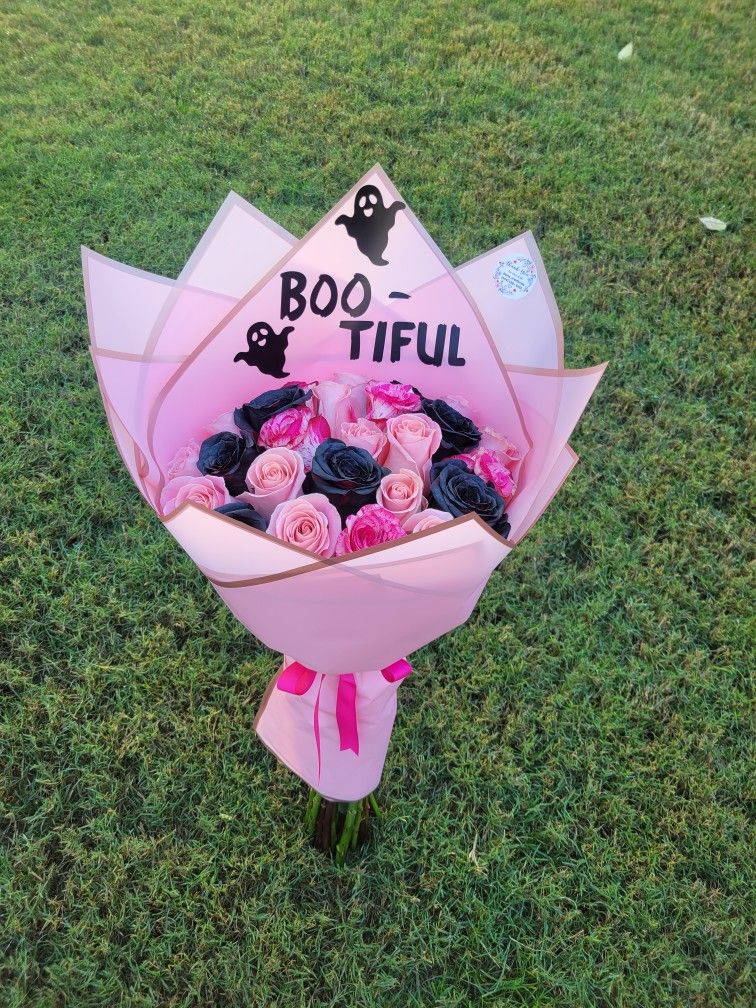Spooky Bouquets 💐 