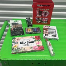 Assorted Cosmetic Box  For, Regular Or  Valentines 💝 Day 