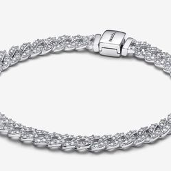 PANDORA Pandora Timeless Pavé Cuban Chain Bracelet / 18 cm