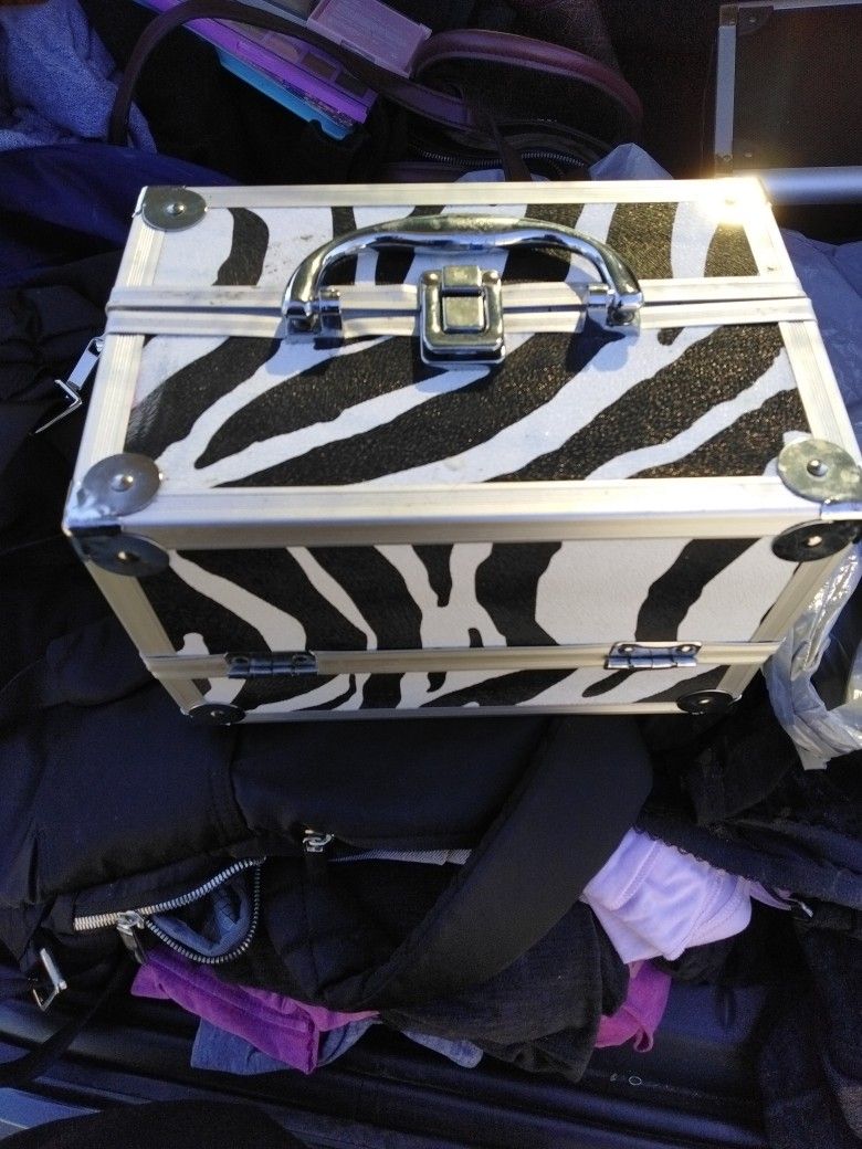 Makeup Box