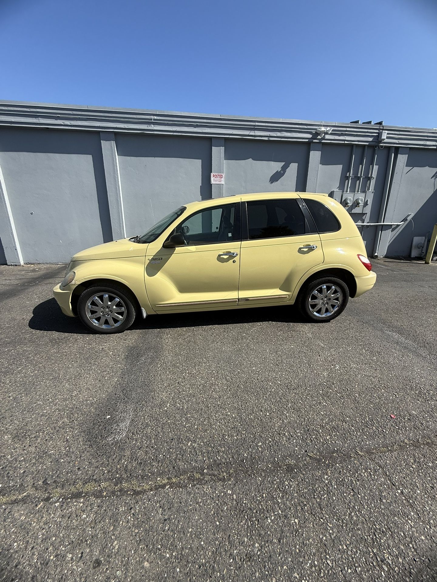 PT CRUISER LIMITED 