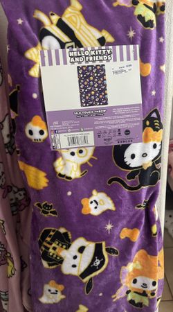 Hello Kitty Blanket