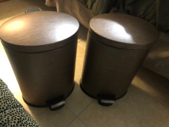 Same wood style garbage bin