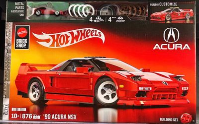 Mattel Hot Wheels Brick Shop '90 Acura NSX Building Set 876 Pieces IN HAND