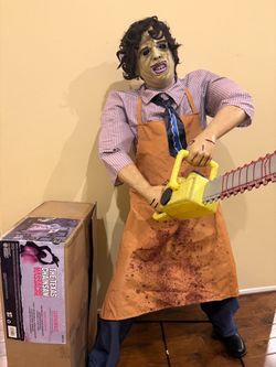 Texas Chainsaw Massacre, Leatherface Halloween Animatronic - Gemmy Retired on sale now!